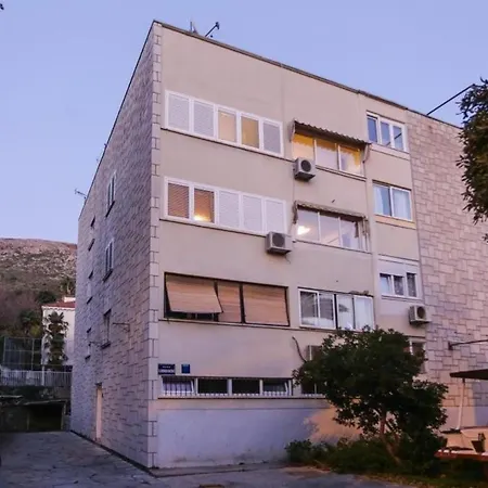 Antun - Two Bedroom Διαμέρισμα