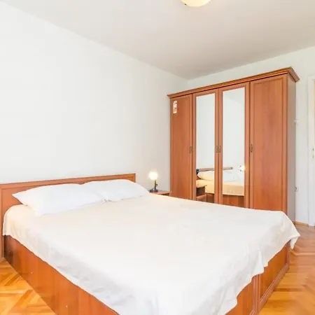 Antun - Two Bedroom Apartament